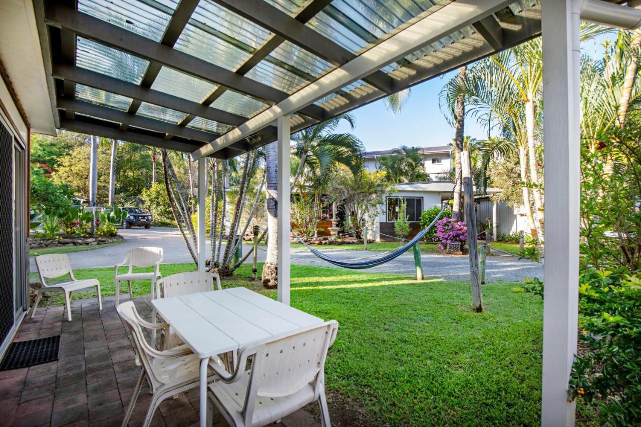 Bush Village Holiday Cabins Airlie Beach Exteriör bild
